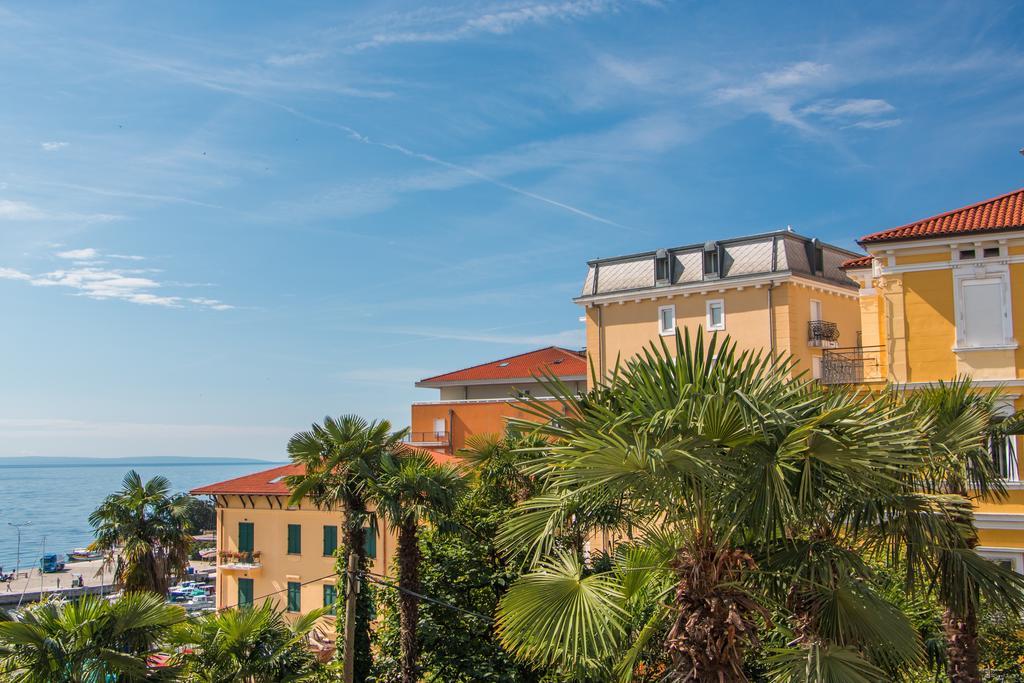 Sunny Apartment Anamaria אופטיה מראה חיצוני תמונה